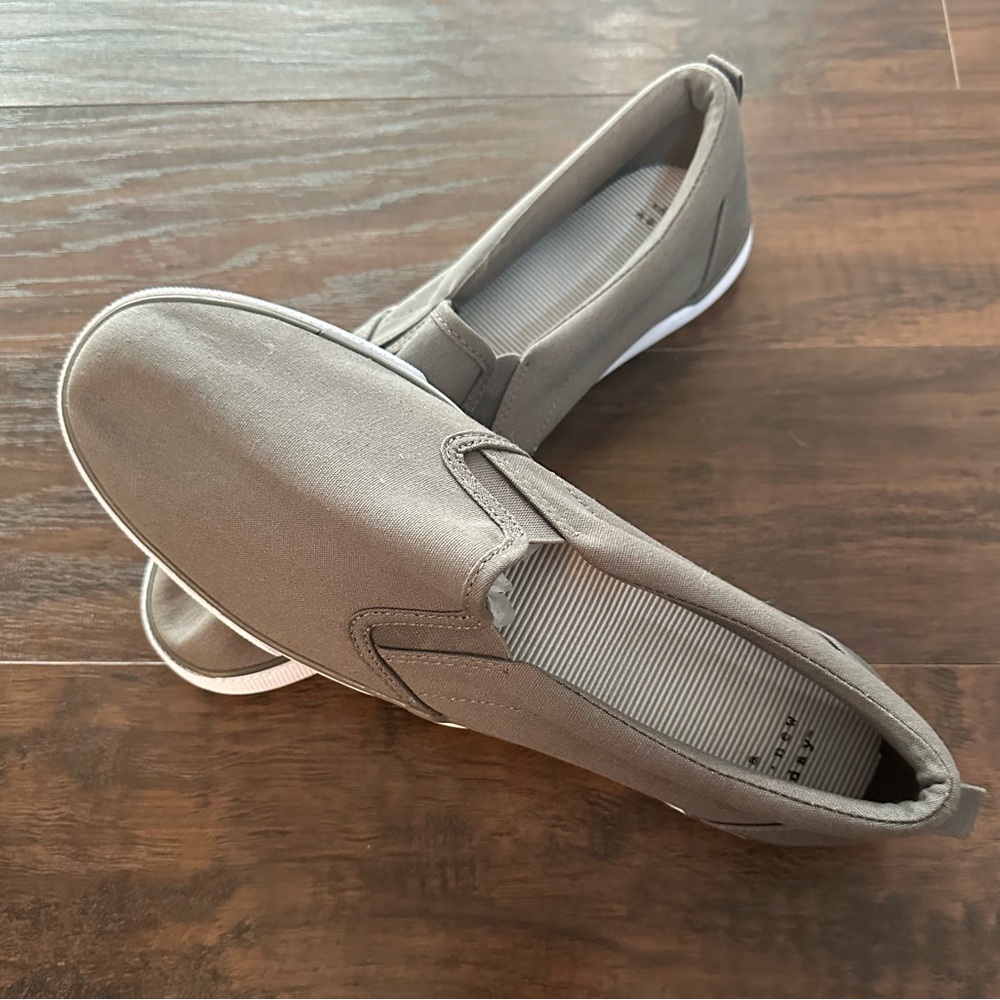 NWOT Gray Slip-On Canvas Shoes